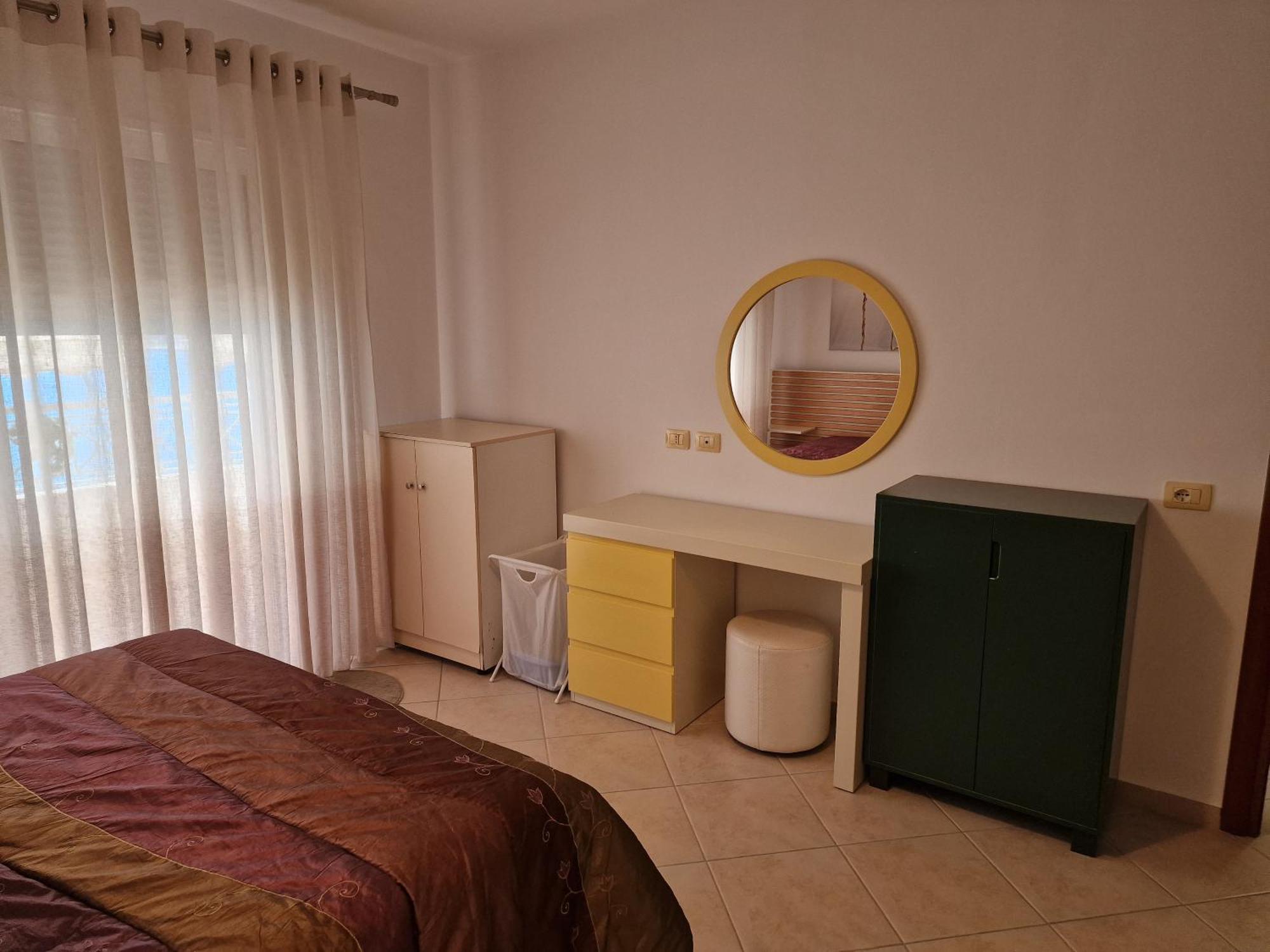 Beachfront Apartment Sarande Bagian luar foto